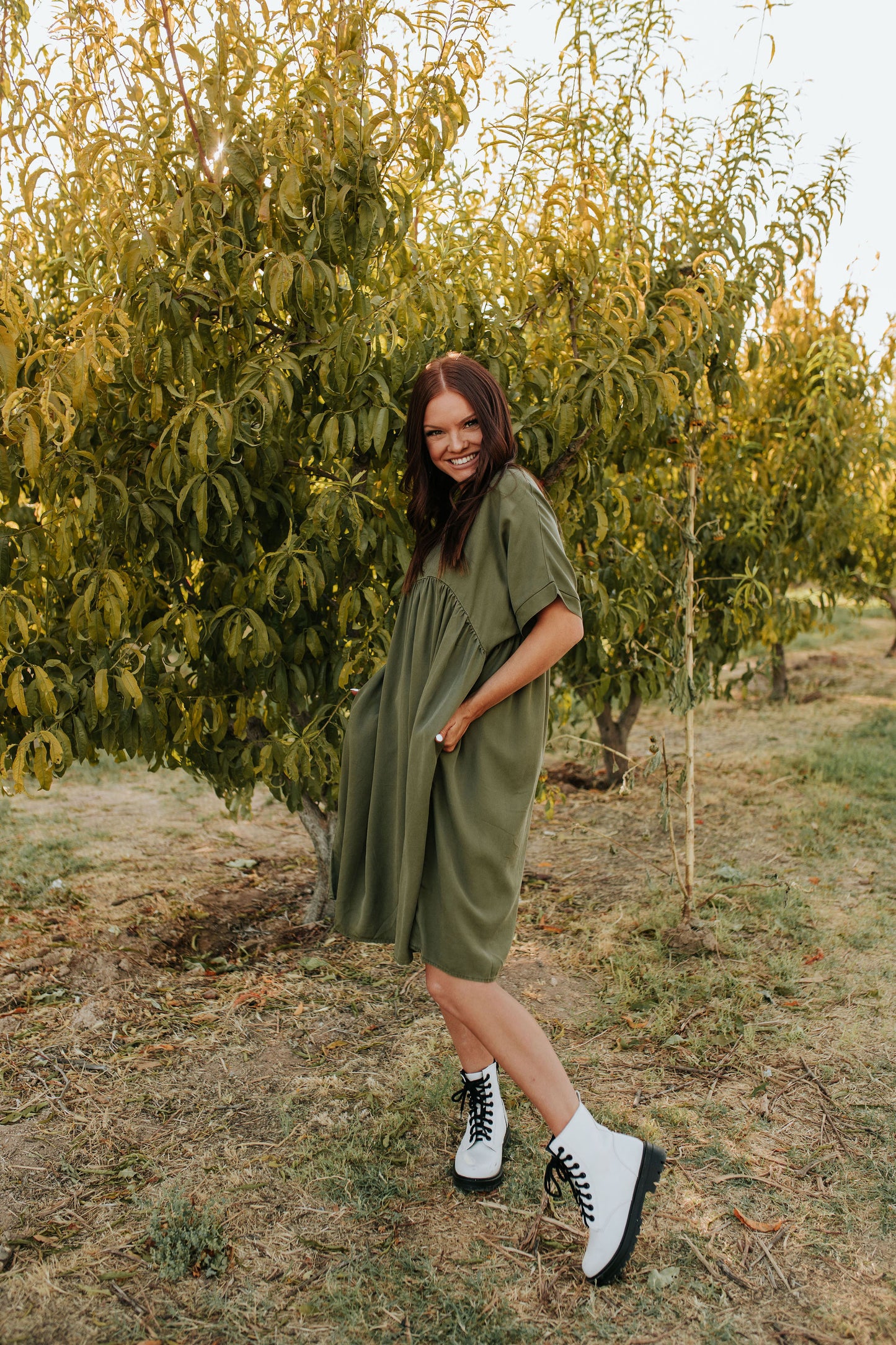 THE FALL FEELS BABYDOLL DRESS IN OLIVE