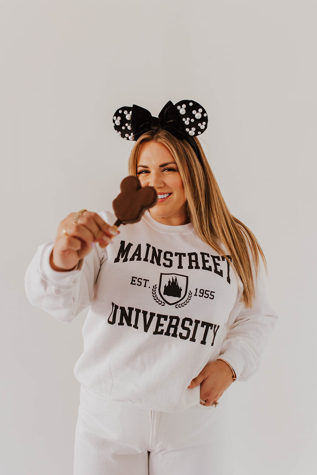 THE UNIVERSITY PULLOVER BY HAPPY THREADS X PINK DESERT IN WHITE AND BLACK