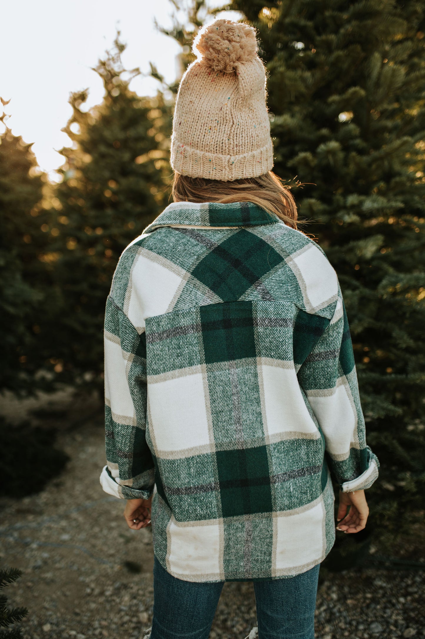 THE STEVIE FLANNEL SHACKET IN GREEN