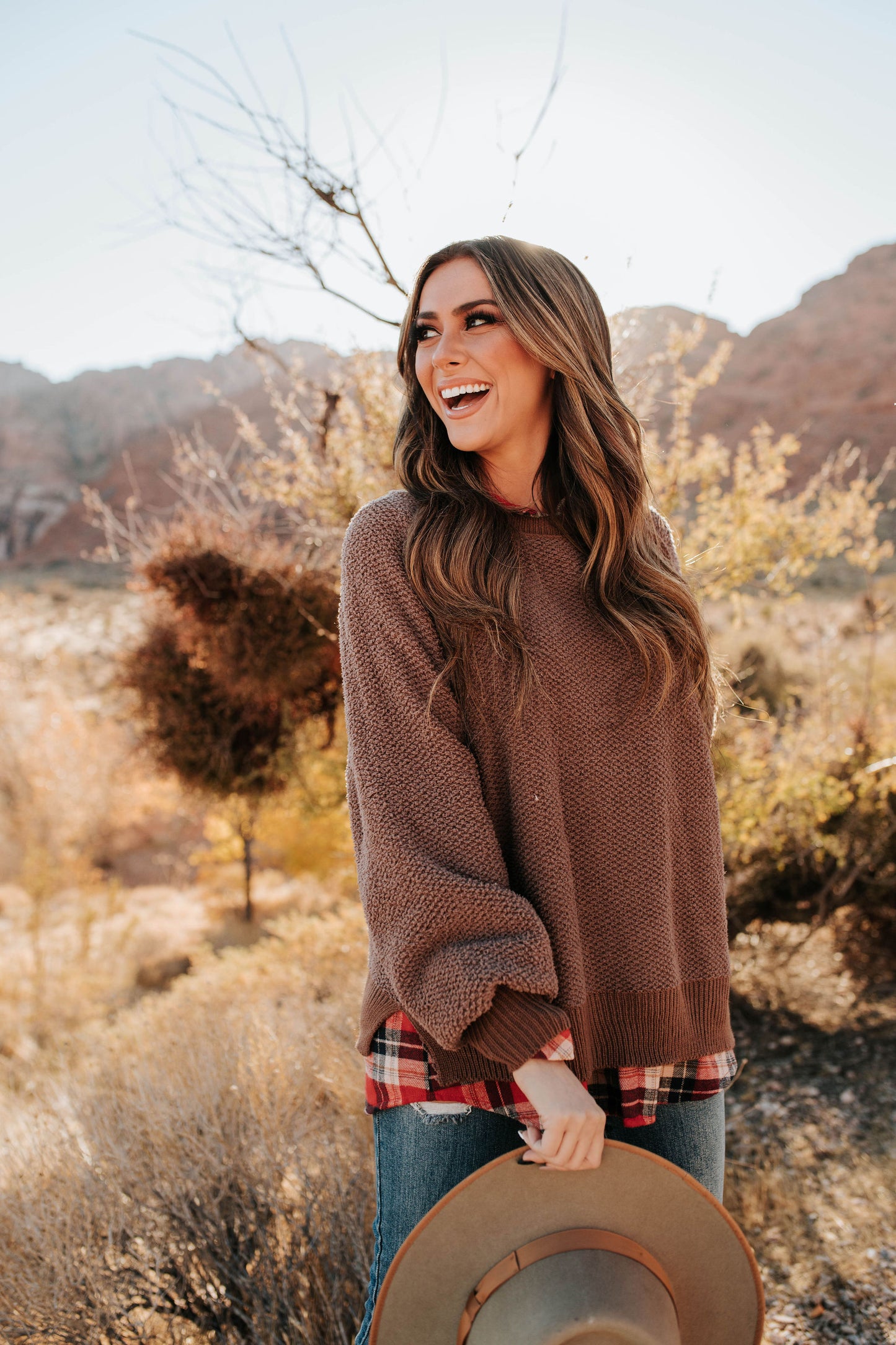 THE CHESNEY KNITTED PULLOVER IN CHOCOLATE
