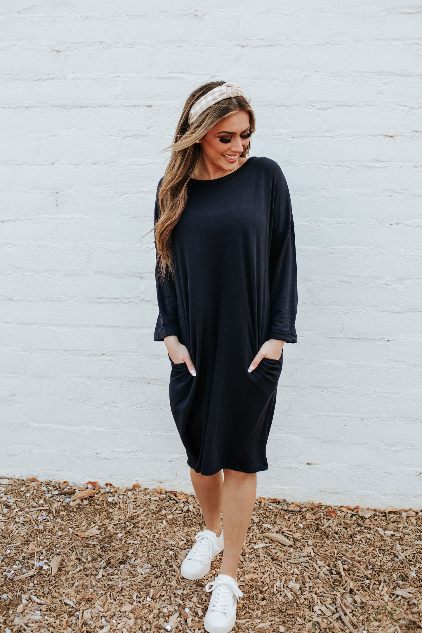 THE LIFE IS BEAUTIFUL MIDI DRESS IN NAVY