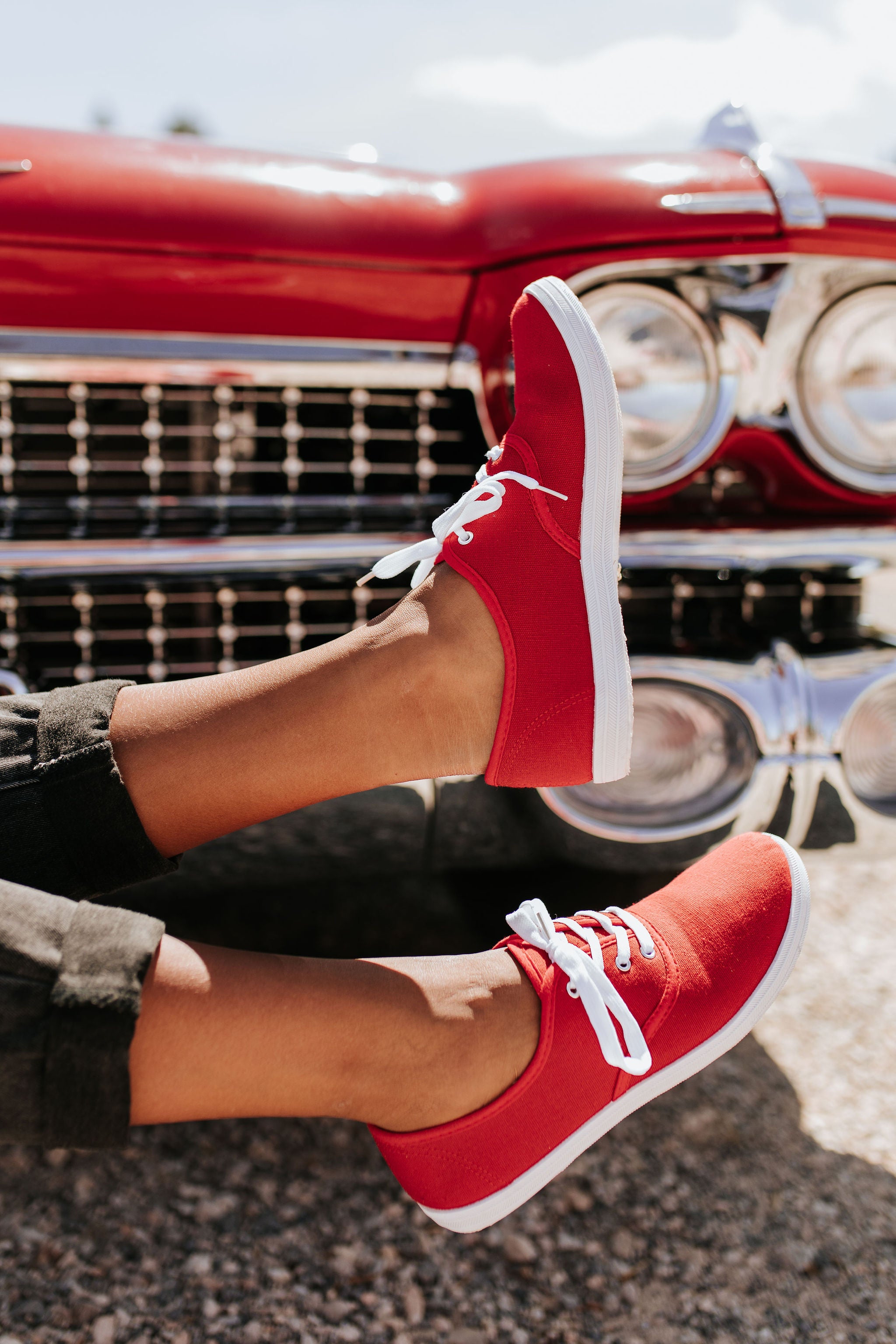 Red discount canvas sneakers