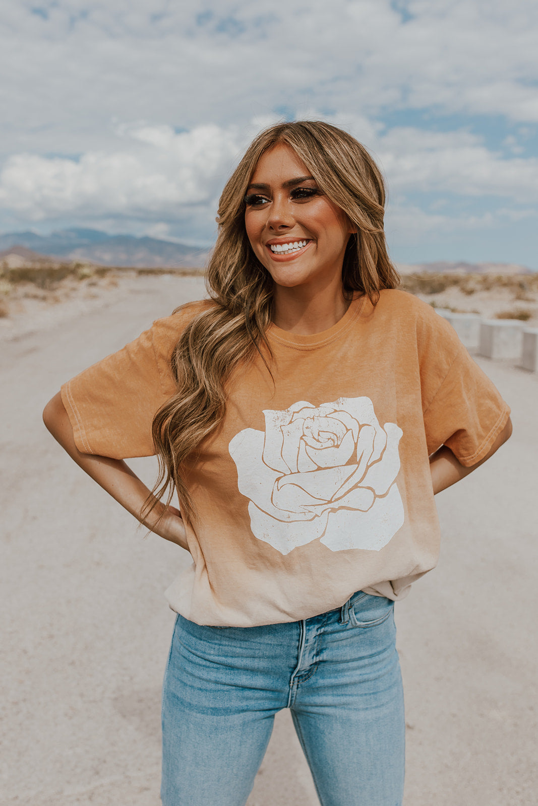 THE ROSE OMBRE GRAPHIC TEE IN SUNSET ORANGE