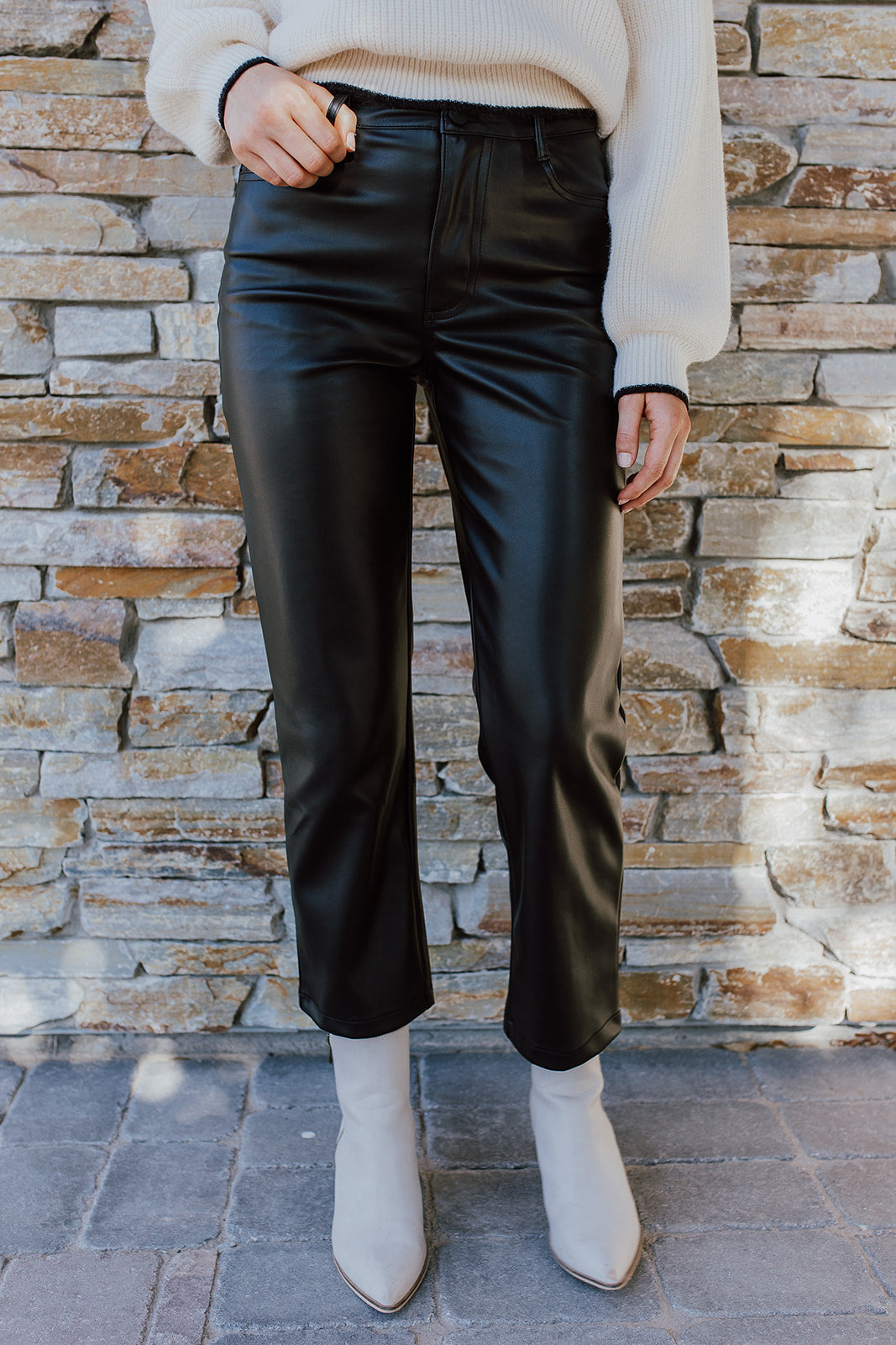 THE MOVES LIKE JAGGER FAUX LEATHER PANTS IN BLACK – Pink Desert