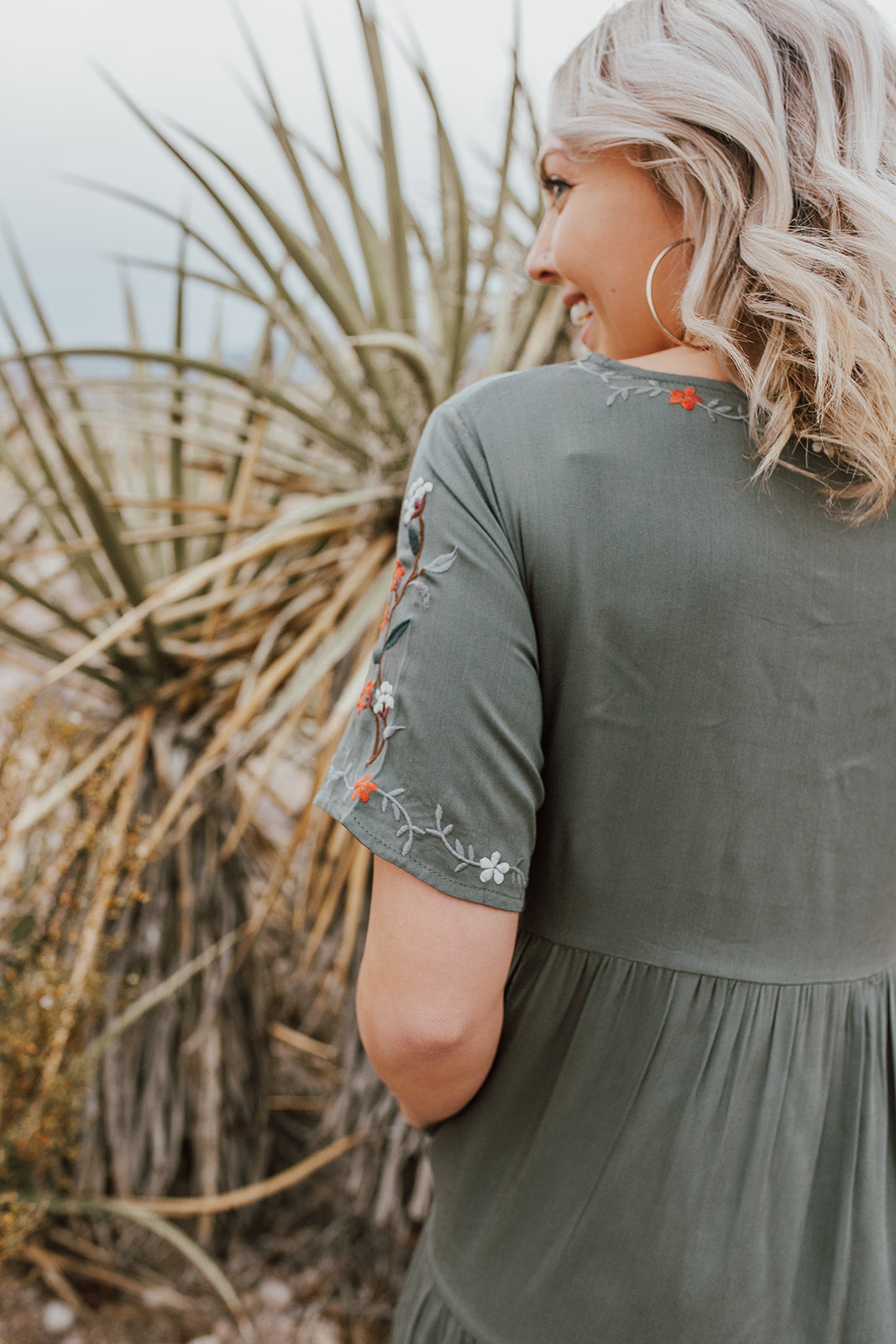 THE BEYOND WORDS EMBROIDERED MIDI DRESS IN JADE