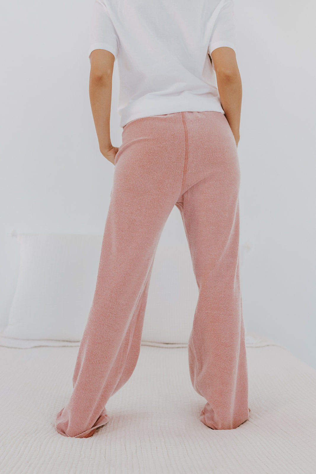 THE DAYDREAM LOUNGE PANTS IN DUSTY PINK