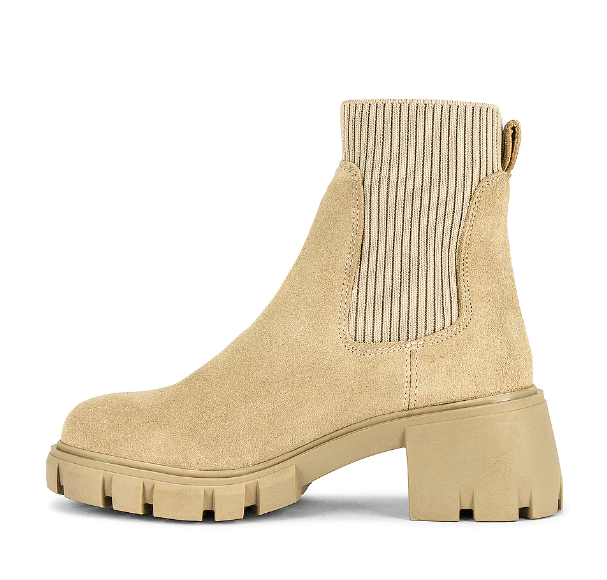 THE HAYLE PLATFORM CHELSEA BOOTS IN SAND BY STEVE MADDEN