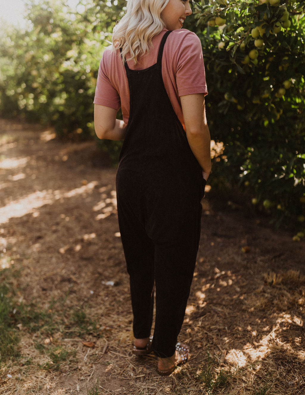 THE SET FOR SUMMER OVERALLS IN WASHED BLACK